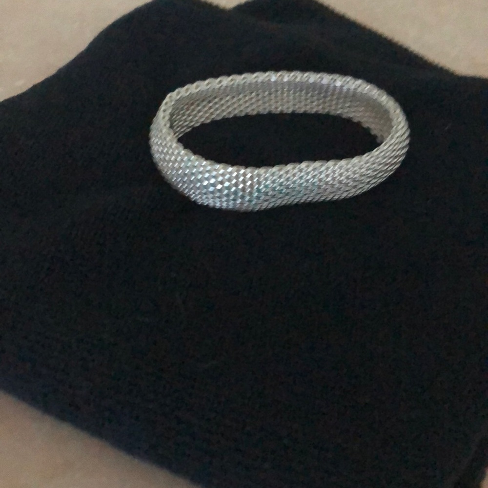 Tiffany bracket